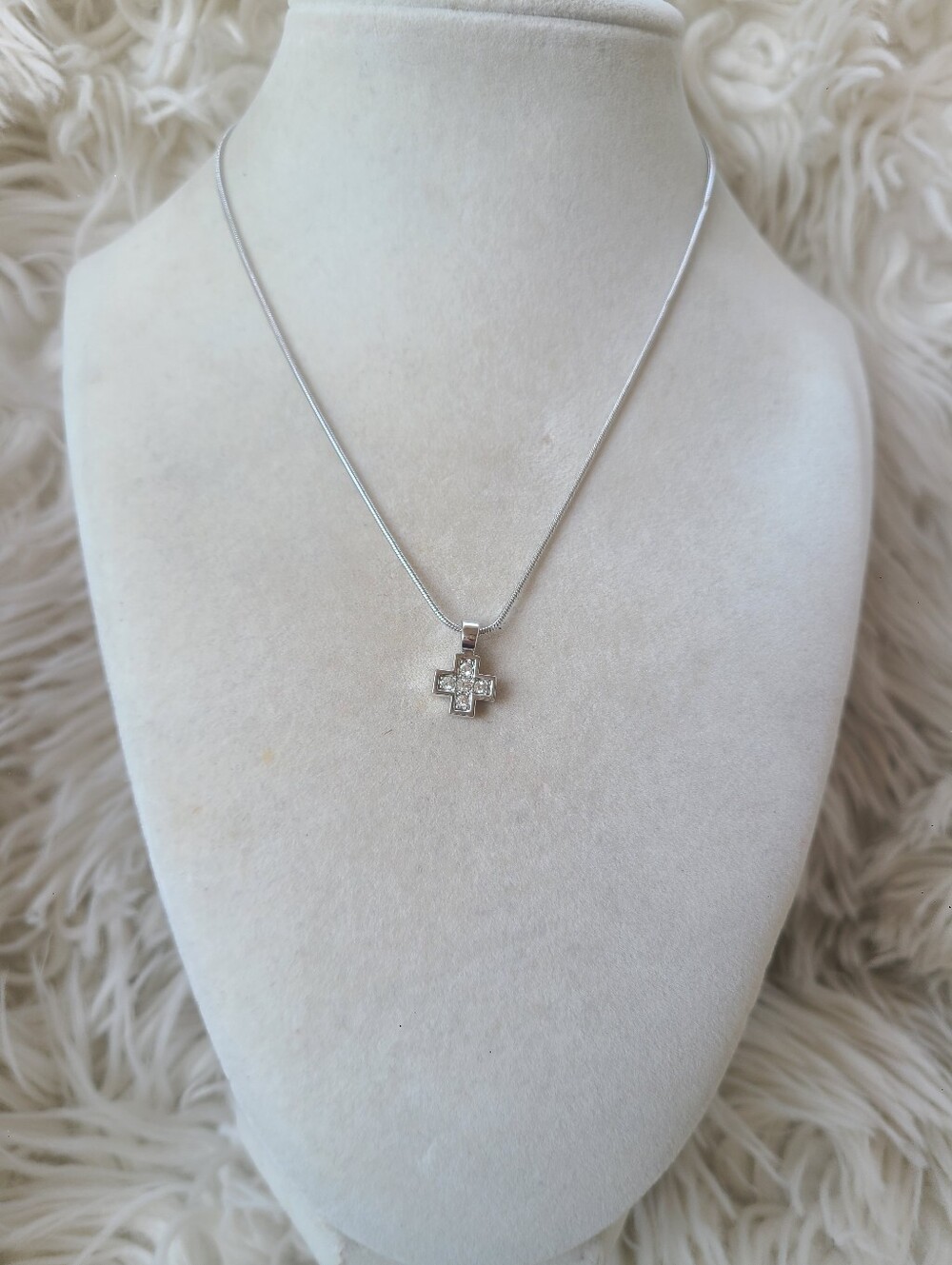 Swarovski Silver Cross Pendant Necklace with Clear Crystals- Excellent Condition